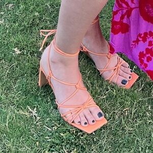 Chinese Laundry Orange Strape sandal